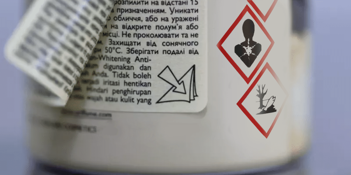 folded label in cosmetic products